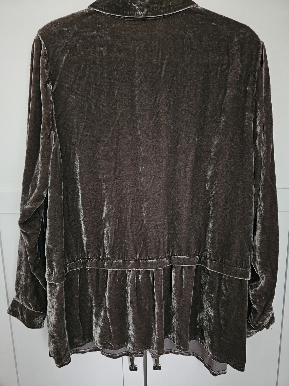 J.Jill Silk Blend Crushed Velvet Button Front Tunic Blouse Peplum Mocha Brown 1X - Picture 2 of 7